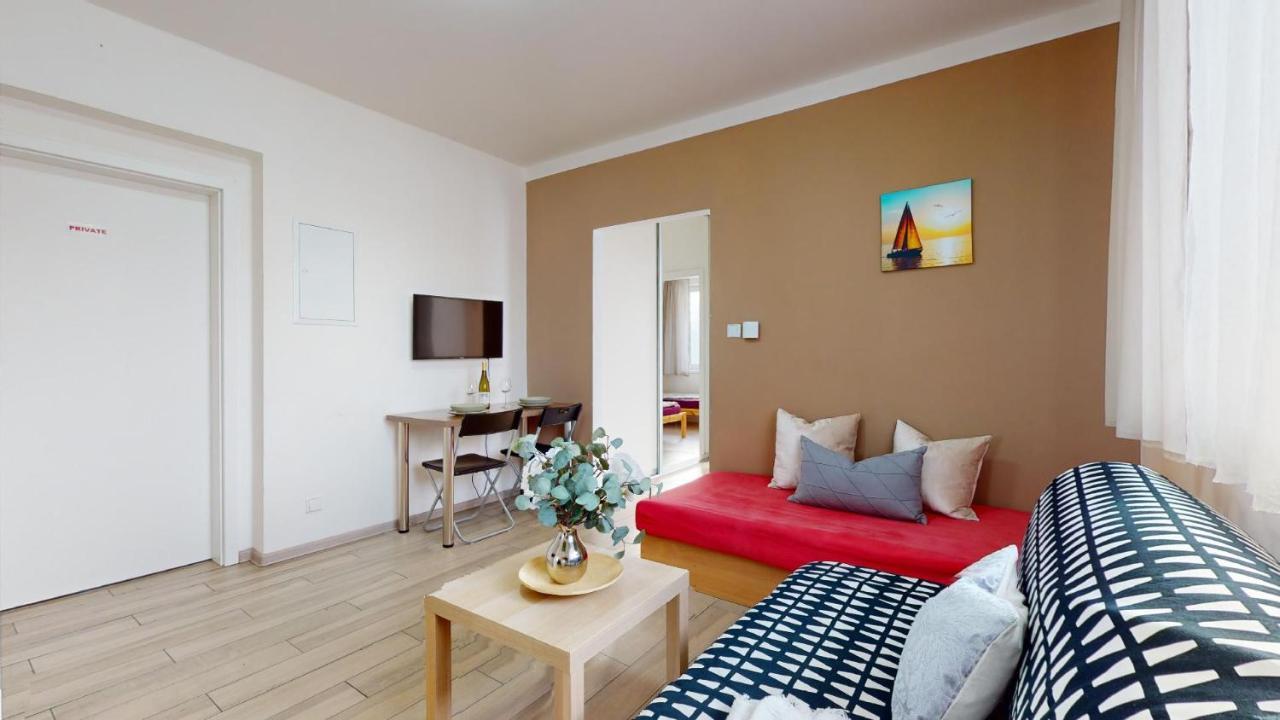 Apartman Dubova Milovice  Exteriör bild